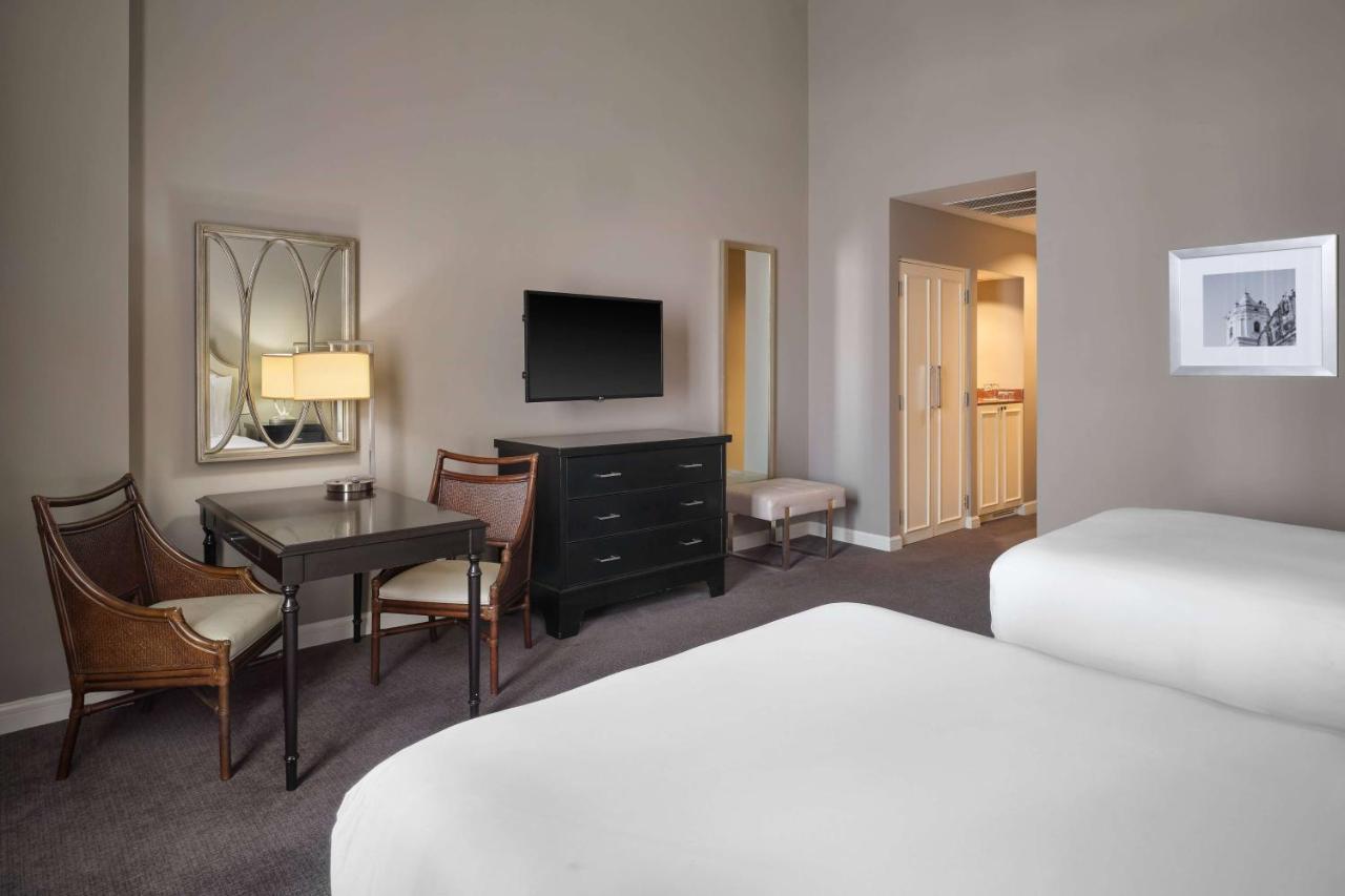 Bristol Panama, A Registry Collection Hotel Экстерьер фото A guest room at the Hilton San Francisco