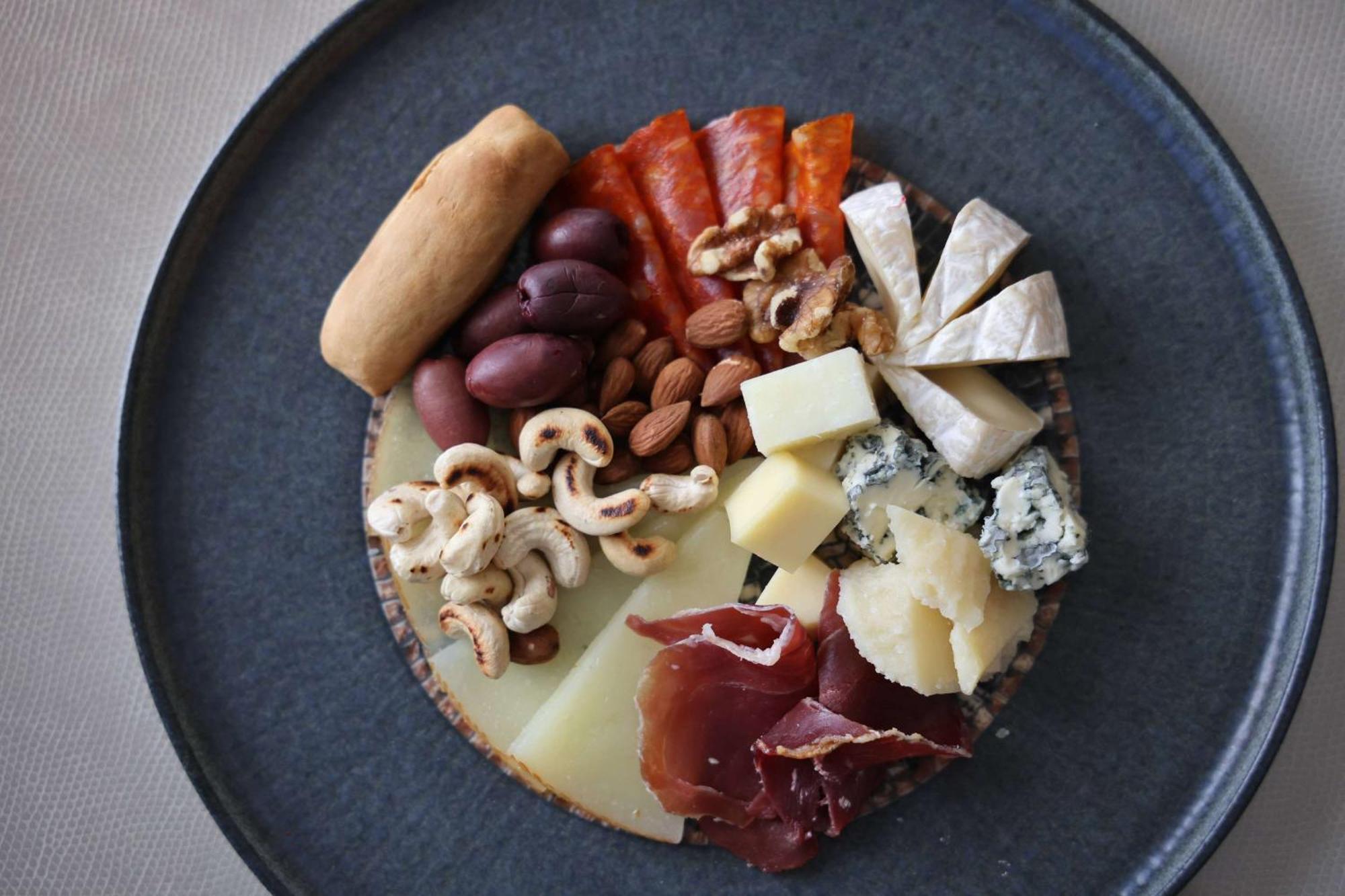 Bristol Panama, A Registry Collection Hotel Экстерьер фото A cheese plate